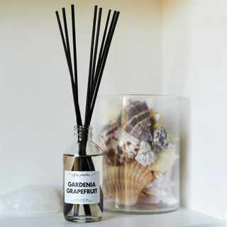 Gardenia Grapefruit | Signature Reed Diffuser