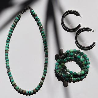 Chrysoprase Heart Line | Necklace