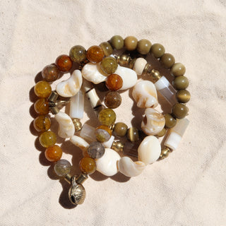 Golden Agate Jingle | Beaded Bracelet