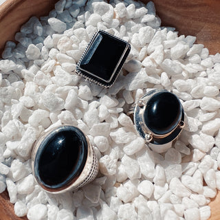 Black Onyx | Tibetan Gemstone Rings