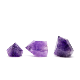 Deep purple points in chunk forms.