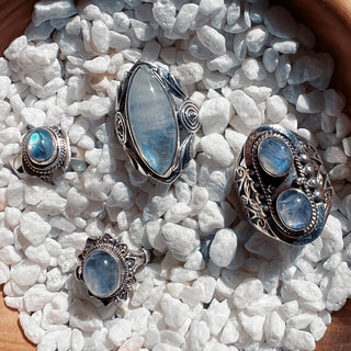 Rainbow Moonstone | Tibetan Gemstone Rings